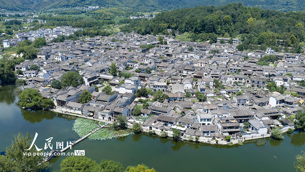 安徽黄山：宏村入画来