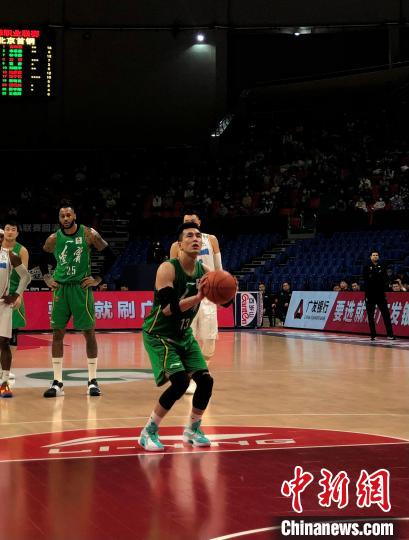 辽宁力克北京迎5连胜杨鸣：吉林算我们大半个主场