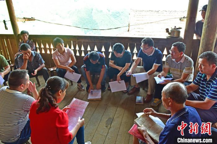 广西柳州分类施策化解林权登记历史遗留问题