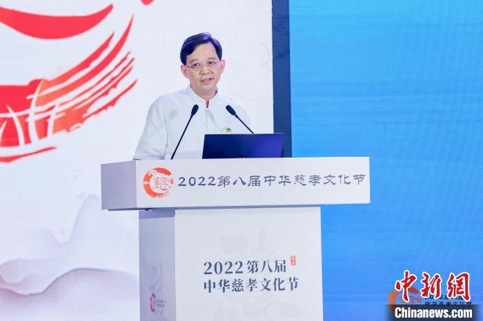 郭清谈“智慧健康养老”：迭代更替变“养老”为“享老”