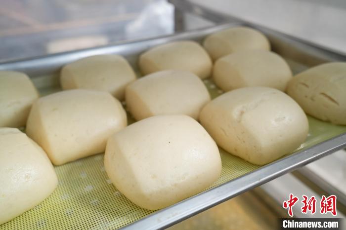 图为“绛州酥馍”。 武俊杰 摄 图为“绛州酥馍”。 武俊杰 摄