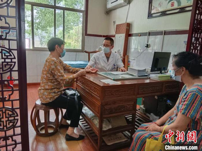 基层卫生院中医师的幸福十年:我在乡村“治未病”