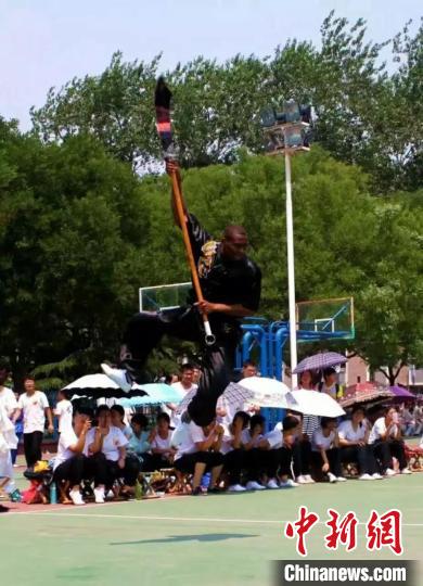 西马在练习武术。(资料图) 受访者供图 西马在练习武术。(资料图) 受访者供图