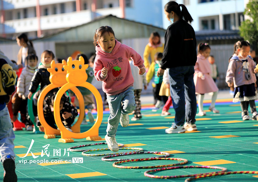 快乐晨练 健康成长