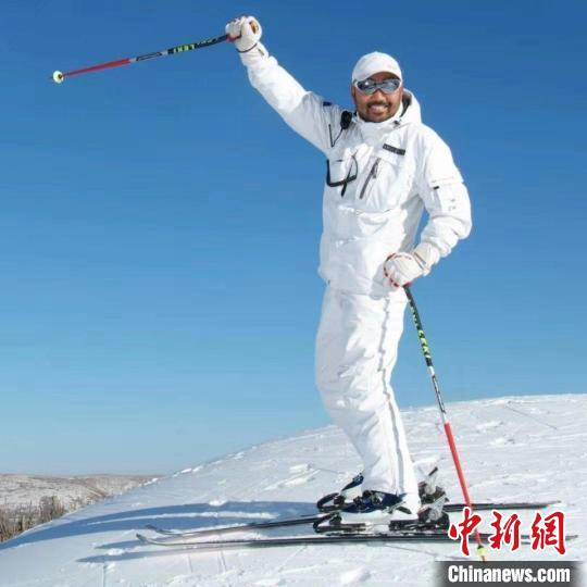 【十年@每一个奋斗的你】崇礼首批滑雪产业创业者罗力:见证中国“冰雪之花”绽放