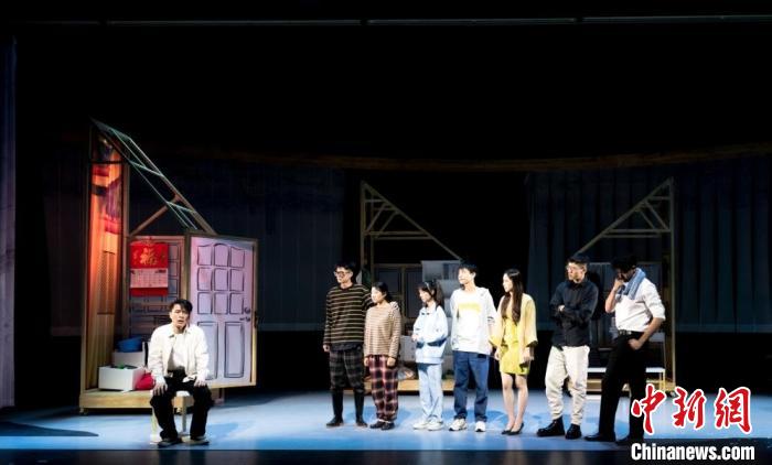 《春天花会开》登陆上海国际喜剧节 《春天花会开》剧组供图