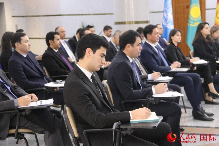 第五届中亚专家论坛会议现场。人民网记者  周翰博摄