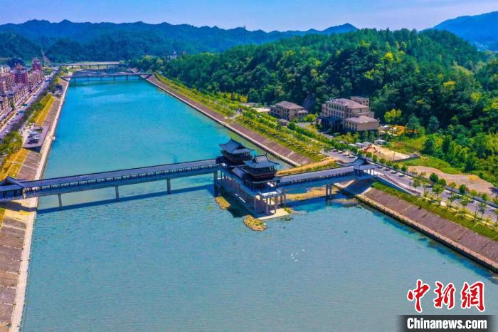 手表螺钉“堆”起东坡廊桥新乡贤助宋韵文化流芳唐昌大地