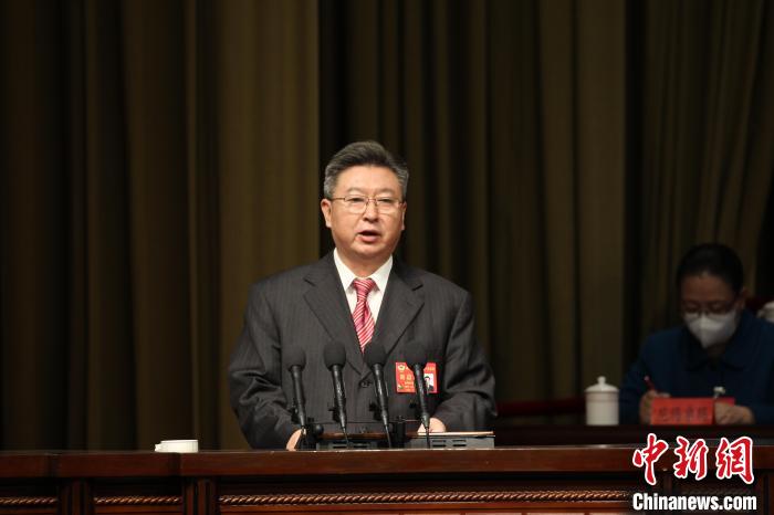 青海省政协突出团结和民主开创政协事业发展新局面